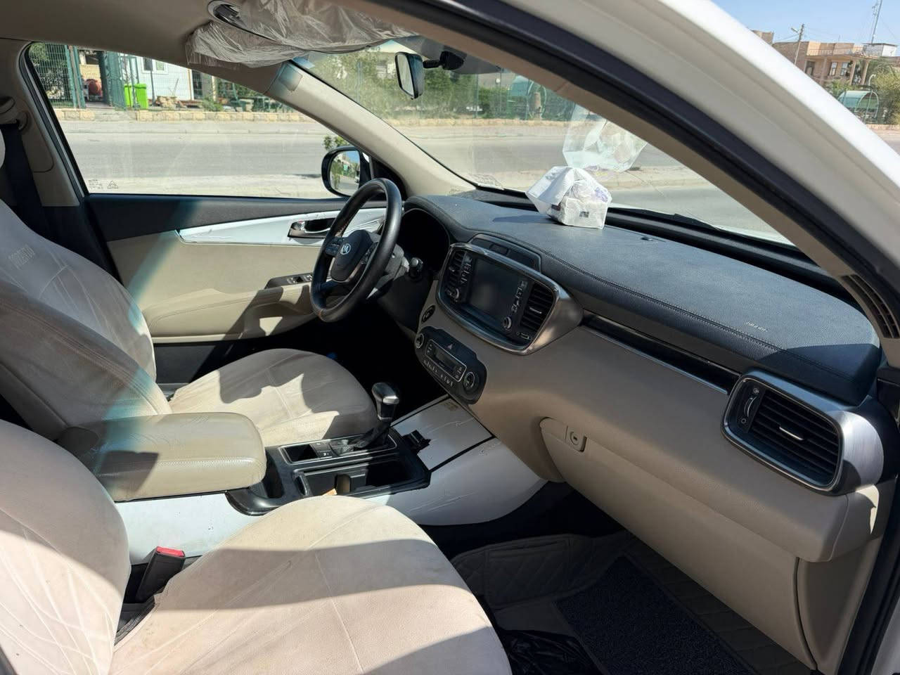 للبيع كيا سورنتو ٢٠٢٠ رقم مثنى انكليزي ٦ سلندر مكفوله باقي التفاصيل اتصال على صاحب السياره مكلف بالنشر
***********
