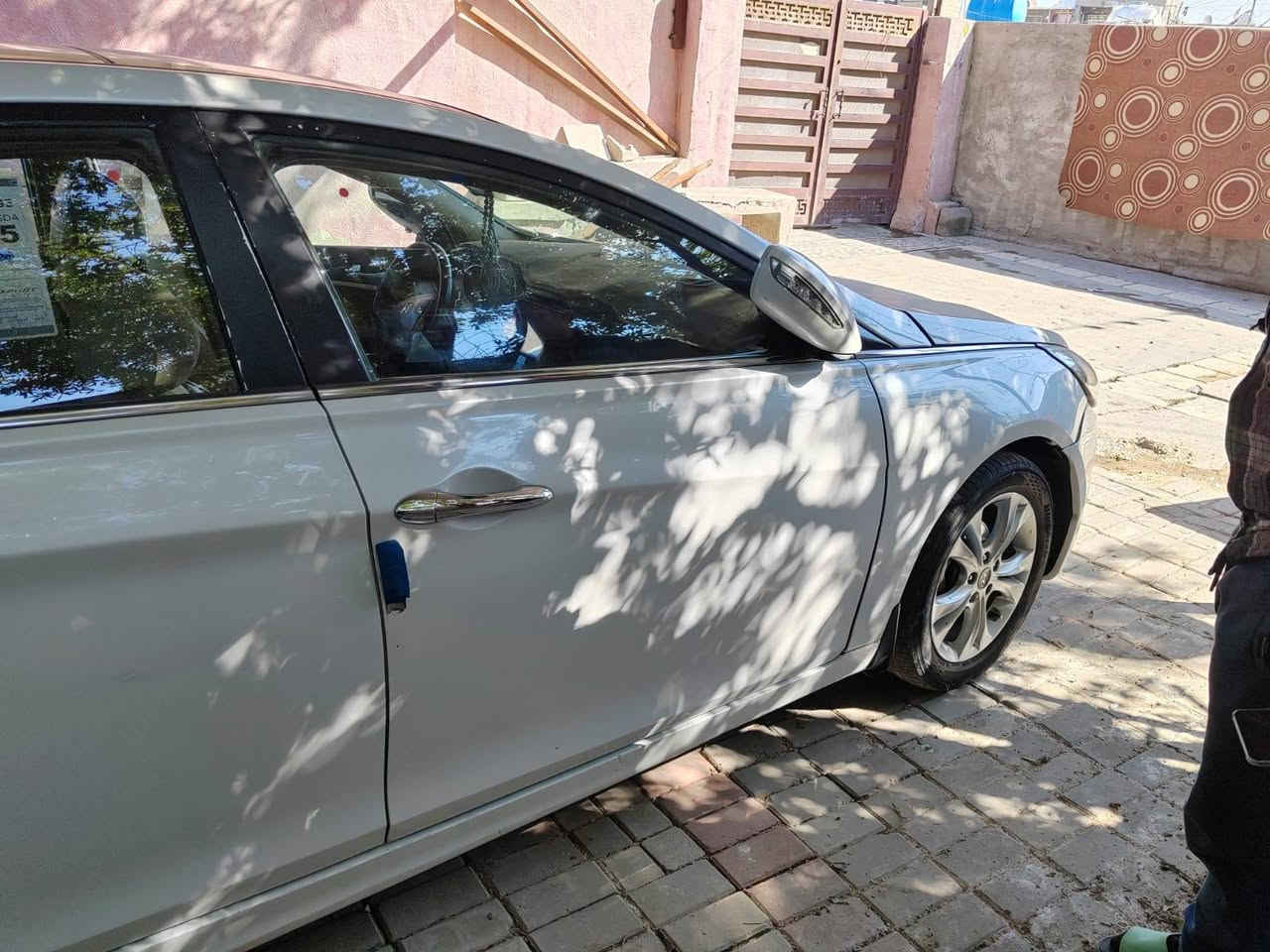 سلام عليكم ورحمة الله سوناته ١١ خليجي فول عده لبصمه رقم بغداد بسمي شاشه تحكم كله شغال السياره جاهزه من كلشي مكينه كير تبريد تدفه مكاني بغداد سيديه رقمي *********** بيه ضربه بل صفحه مال سايق السعر ٨٨ وبيه مجال
