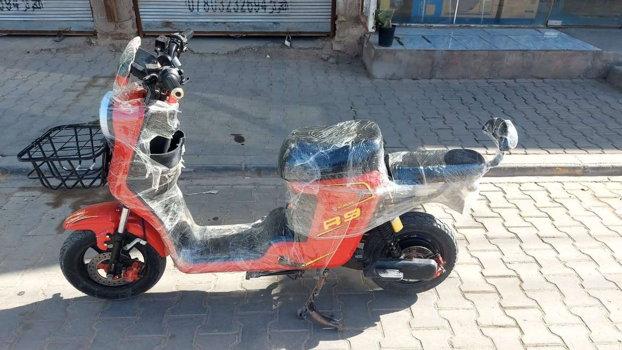 السلام عليكم دراجة ار9 شركه winleeمديل2026اخر إصدار
5بطاريات دبل الوحده  32 امبير شركه winlee

تاريخ 2026 بشهر الواحد 

سرعة109

لايت عالي ناصي

اشاير يمنة يسرة دبل اشاره

4سرع الاقصى109

بيها نضام Rبک

بيها نشرات  بصمتين

وسويجين وكرت تشغيل عن بعد

دراجة صار سبوع من اخذته  من اخذته من الوكيل ب550 استخدام قليل كلش شرط الفحص

السعر500بيها مجال بسيط العنوان النجف الاشرف 
بس شراي يجي خاص  ويدلل


**إذا كنت صاحب هذا الإعلان وتريد حذفه لأي سبب، رجاءا أرسل رسالة إلى الدعم الفني**