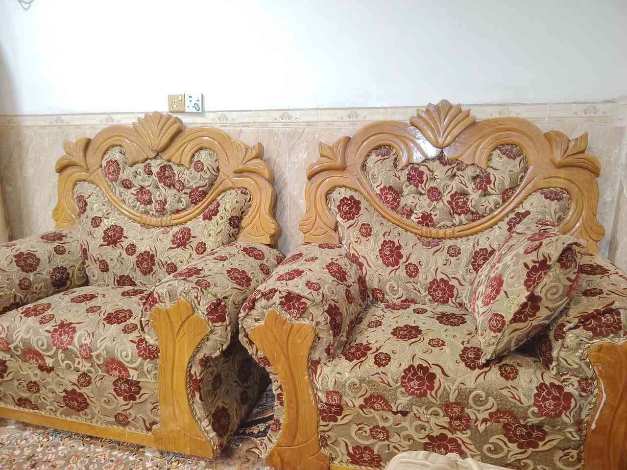 تخم قنفات ملكي 10 نفر تسكام  خشب صاج اصلي 
قطعتين  3 نفر
اربع قطع 1نفر
قنفات نضاف كلش
العنوان نجف حي الزهراء
الستفسار *********** وتساب
