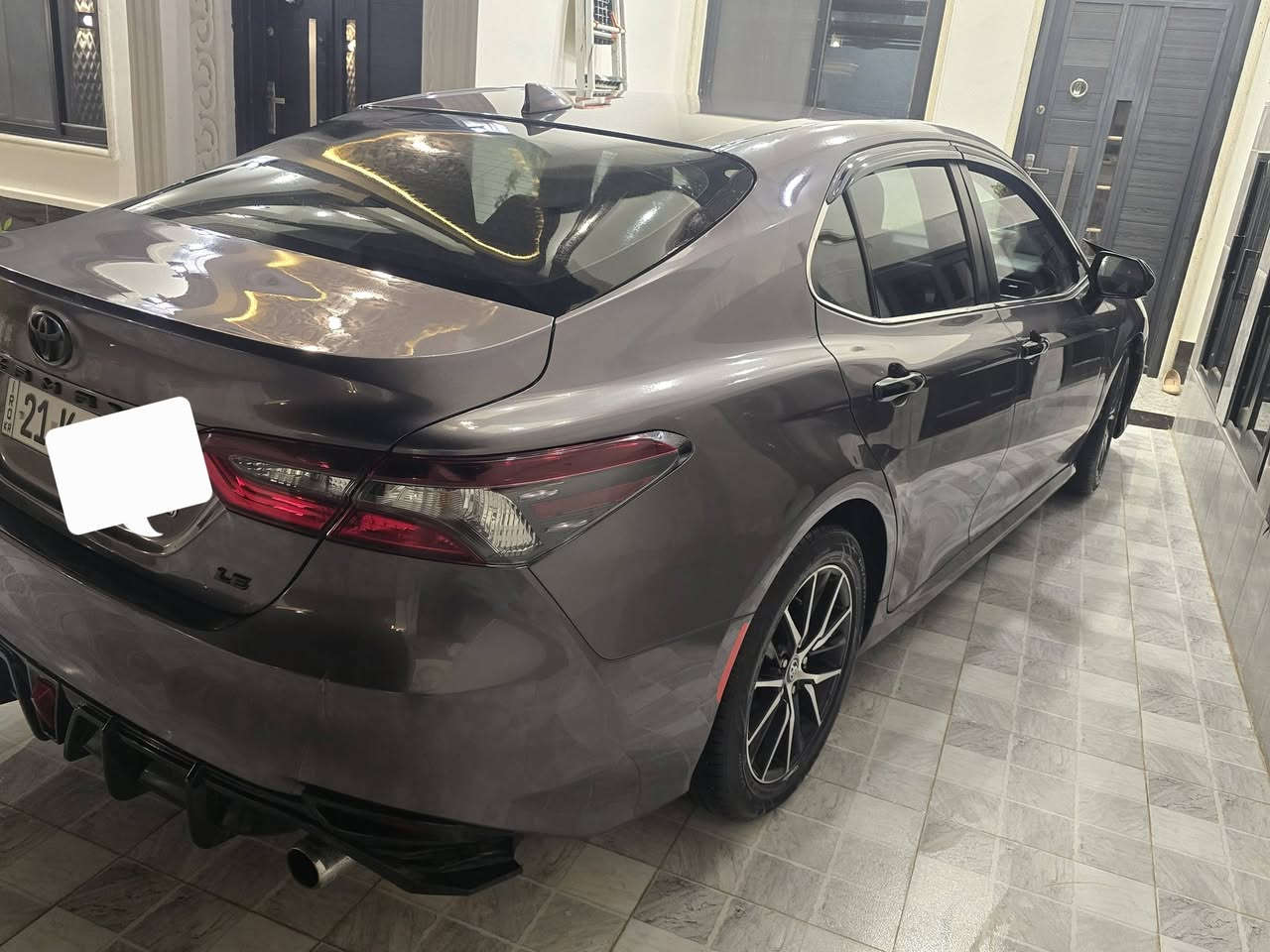 𝐓𝐎𝐘𝐎𝐓𝐀
تويوتا كامري (Le)2022
رقم سليمانيه شرط التحويل
اللون : نفطي لماع
حجم المحرك : 2.5L ( 4.سلندر ) المرغوب
ملاحظة سعر السياره 180ارخص كامري بل سوك بهيج نضافه السيارة 
بدون دواخل شرط كير محرك السياره مكفوله عدا تبديل بونيد
المواصفات : Le المعروفه
شاشة لمس
كاميرا
اوتو ستارت (𝐀𝐔𝐓𝐎 𝐒𝐓𝐀𝐑𝐓)
اوتو ستوب (𝐀𝐔𝐓𝐎 𝐒𝐓𝐎𝐏)
رادار امامي (تحديد مسار)
‏‎حساسات امامي
‏‎حساسات جانبي 
‏‎كشن كهرباء 
مانع انزلاق+𝐀𝐁𝐒
نظام (𝐄𝐂𝐎)
نظام (𝐍𝐎𝐑𝐌𝐀𝐋)
نظام (𝐒𝐏𝐎𝐑𝐓)
تبريد بيانو
لايتات (𝐋𝐄𝐃) عدسة زينون
بكلايتات (𝐋𝐄𝐃) بلادي
ويل كروم 
للاستفسار ***********
