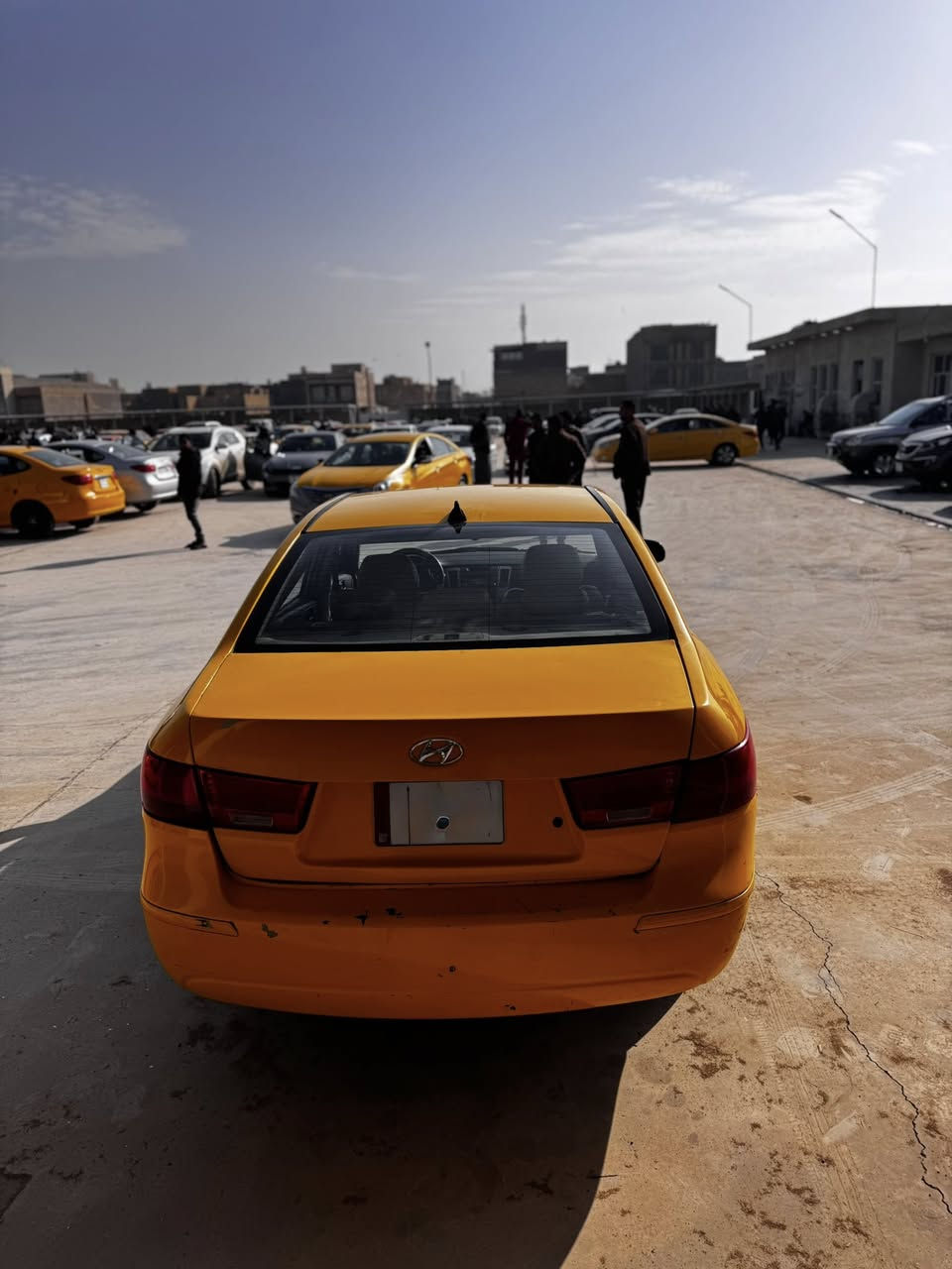 السلام عليكم سوناتا للبيع موديل2008 - دواخل سياره محدثه 2010 مكينه وكير وحداديه وكرهبايات تخم تاير تبريد جاهزه مكتبه 2400 اربع حساسات كير 4 نمر رقم بصرة مشروع وطني وين مايعجبك تداور وارد امريكي تكسي سياره حلوو وجاهزه مكان  واسط _ الكوت 
سياره محولها غاز + بانزين 
*********** سنويه جديده

سعرها ب80 وبيها مجال
