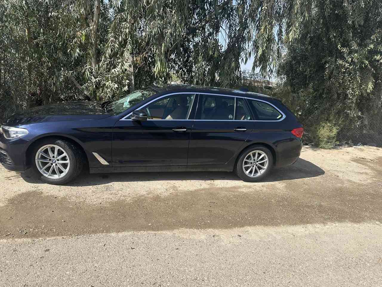 السلام عليكم مديل 18 حجم 520 السيارة فول عده الفتحه سياره جديده مناقصها شي ومعروفه مواصافاتها السعر 170 هاتف ***********
