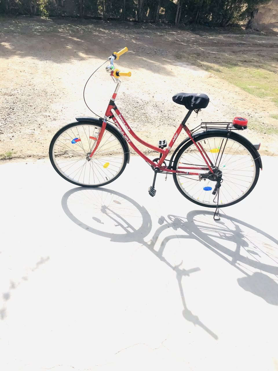 سلام عليكم بايسكل ٢٦ لبيع السعر ٧٠ بي مجال الرقم ***********
