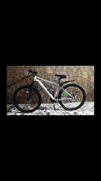 ‏للبيع دراجة هوائية مميزة جداً، استخدمتها وقت قليل جدا. الدراجة بحالة الوكالة، وتم عمل صيانة كاملة وتبديل الماكينة بقطعة جديدة وأصلية لتكون جاهزة للاستخدام فوراً بدون أي مصاريف إضافية + هدية لايت شحن قوي ومتصل به هورن قوي .
‏سعرها 120 الف وبيها مجال بسيط.
‏سبب البيع الانشغال بالعمل وعدم التفرغ
‏واتساب ***********
‏
‏النظافة: 10/10 (جديدة تماماً).
‏الأداء: الماكينة جديدة ومفحوصة.
‏السعر: فرصة لمن يبحث عن الجديد بسعر المستعمل
‏البايسكل هواي يراسلون عليه قطعه وحده باقية
