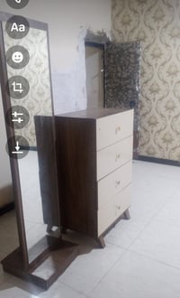 ٨٠ • مجال • غرفه اخشاب