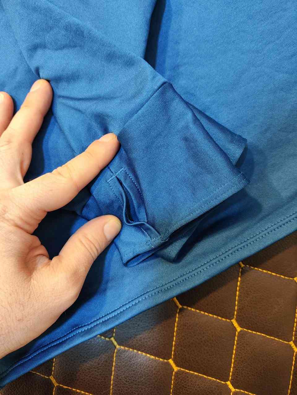 Kalenji ✔️✔️
باله اوريجنال 100%
نظافة تامة 100%
XL-L القياس 
62cm عرض الصدر 
70cm الطول 
يتوفر توصيل 6 الاف لجميع محافظات العراق 🚙


**إذا كنت صاحب هذا الإعلان وتريد حذفه لأي سبب، رجاءا أرسل رسالة إلى الدعم الفني**