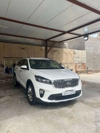 سورنتو ٢٠١٩ • محرك V6 • كامرة خلفية