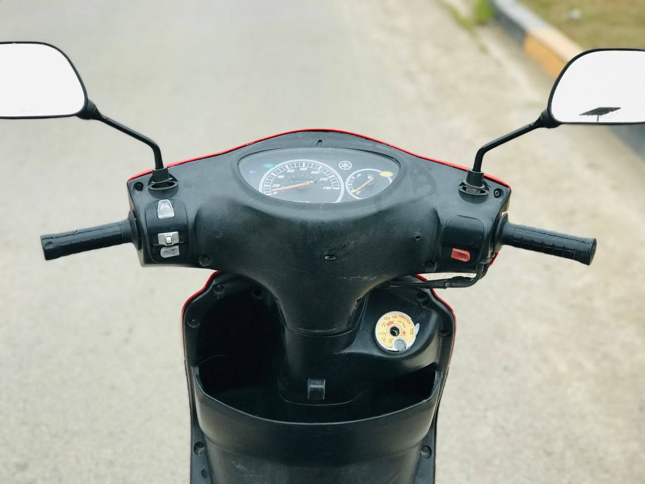 دراجة اكزز نوزل ياباني خطين للبيع فقط 
دراجة كاملة ماناقصه اي شي ‏
دراجة كله بلادي 
السعر 700الف وبيهة مجال بسيط
العنوان بغداد حي جميلة
الشراي يتصل ***********
