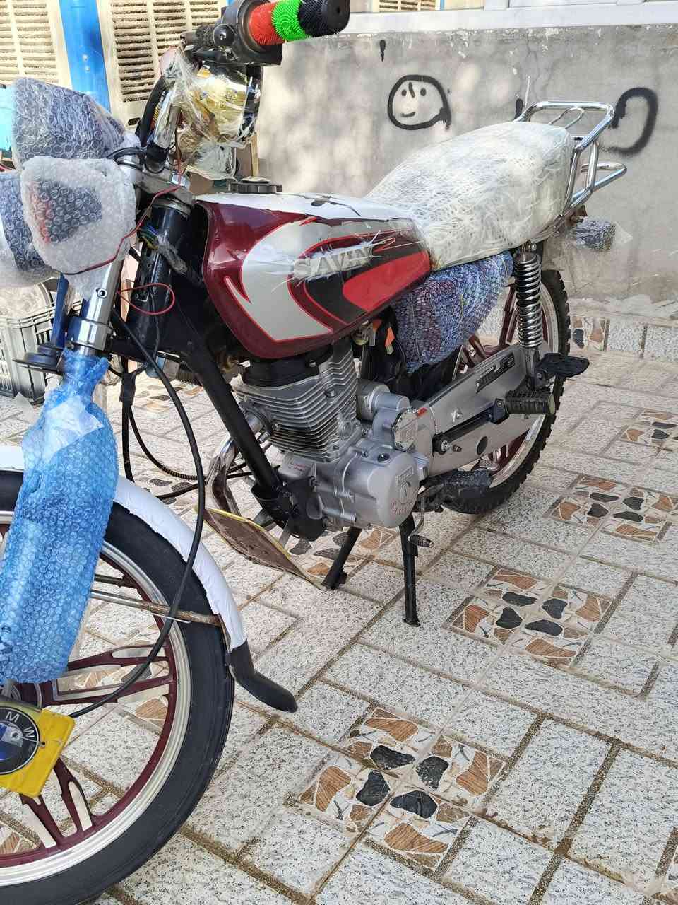 دراجة سافين 5كير موديل2020
دراجة اخو صفر لوك زيرو
MP3 شغال
محرك كبس شرط مامفتوح
لاصرف لا بخار 
كهربائيا كامل شغال كيجات شغال
سلف شغال
دراجة مابي اي نقص ماشاالله جديده
سعر 550وبي مجال
رقم موبايل ***********
عنوان کرکوک
