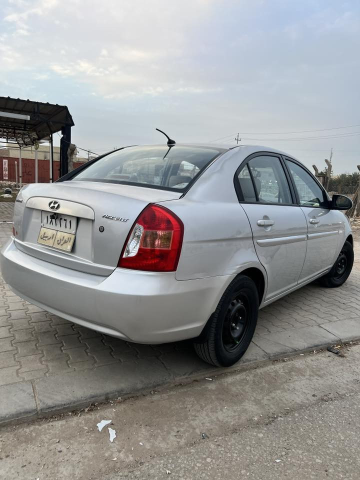 اكسنت 2009
رقم اربيل وكالة اوتحويل 
كفاله عامه من صبغ وضربة وتبديل ماعدا البارد وموضح بسونار
تبريد ثلج 
محرك كير حداديه عل شرط 
محرك1400
مكان نجف
86وبيه مجال
***********
