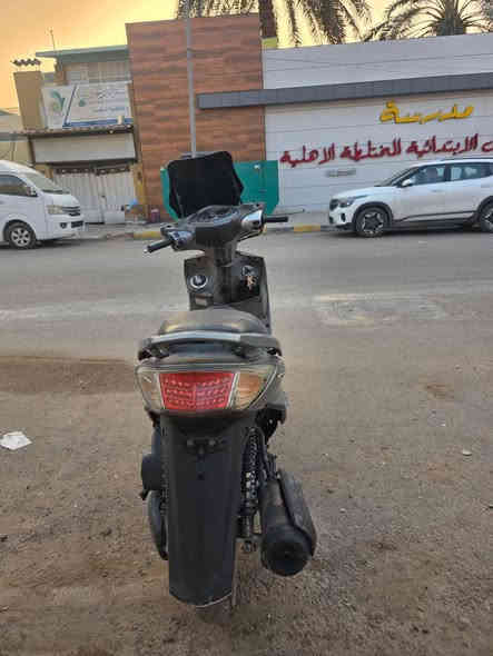 سلام عليكم دراجه سكنس فحل  البيع بسعر مناسب دراجه جديده مال رمبه دراجه مابيها اي نقص دراجه صارلها شهر من نزلت من رمبه دراجه خير من الله شغال كلشي بيها كهربائيات سلف هندر دراجه ماليها اي نقص سعرها خاص ***********الموشراي لا يصير لوتي البي خير يدلل
