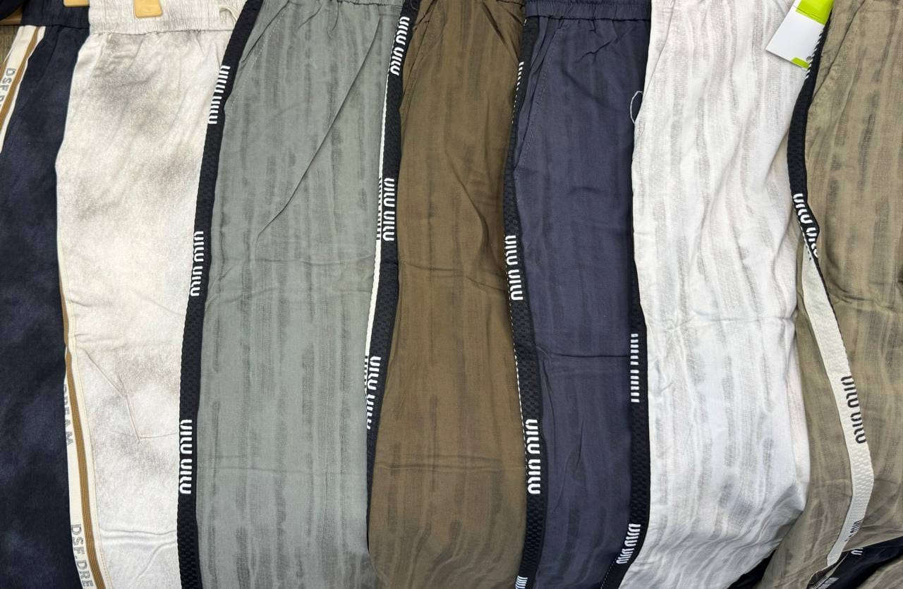 كتان صيني خفيف مغسول

السرية ب 45 الف 7 قطع

الشد 180 الف 4 سريات

قياس 29 / 38 قالب كبير

خامة اصلية شرط الفحص
للحجز والاستفسار واتساب//***********
