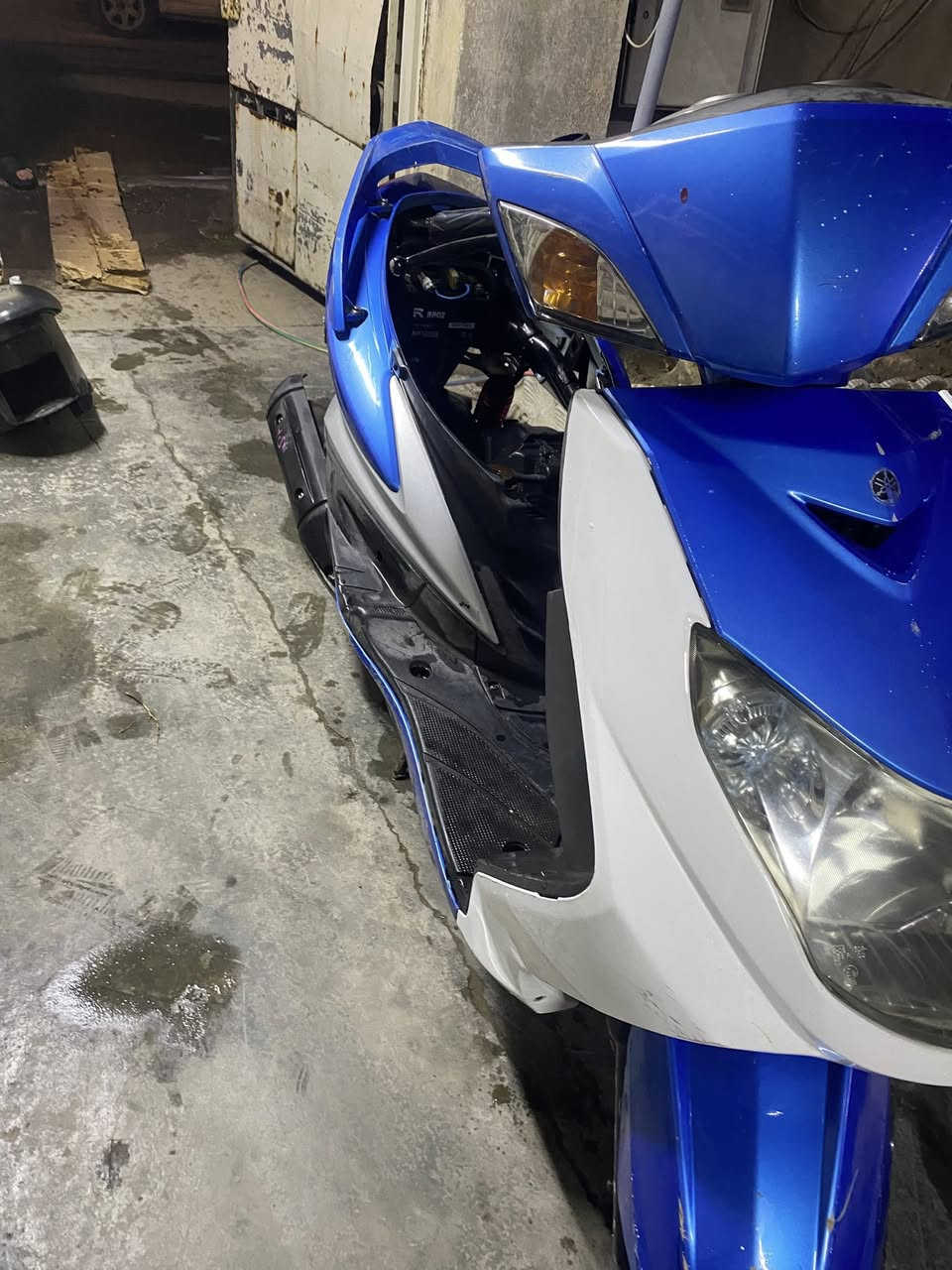 السلام عليكم ورحمة الله وبركاته سكنس فحل نوزل خط الدراجة قبل شهر نزلتها  جديدة بمعنى الكلمة الدراجة نكرة بكل وقت جيب فيتر وافحص واخليك على راسي العنوان بغداد الاعظمية تواصل ***********
