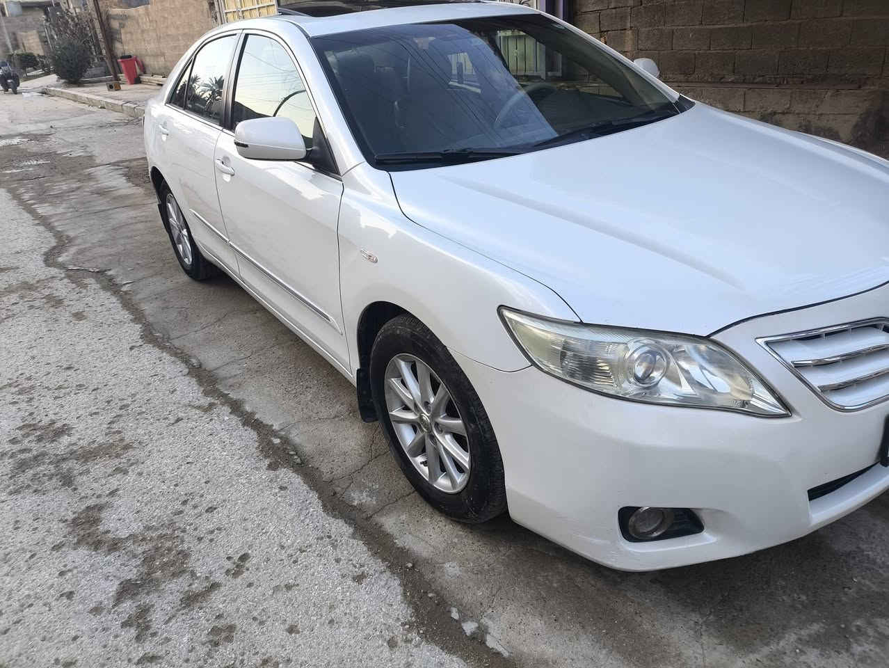 سلام عليكم اخوان كامري ٢٠١٠خليجي فووووول مواصفات عدا البرده السياره كلش نضيفه ومابيه اي نقص مكينه وكير شرط انطيك لاتنقيص ولا تبخير مبدله مال حاويه تخم تاير جديد ترايك كلش ناعم جاهزه متصرف عليه ربع رقم وسنويه وهزه كله جديد باسمي السياره السعر المطلوب ١٣٠مجاله كلش بصيط للاستفسار ***********
