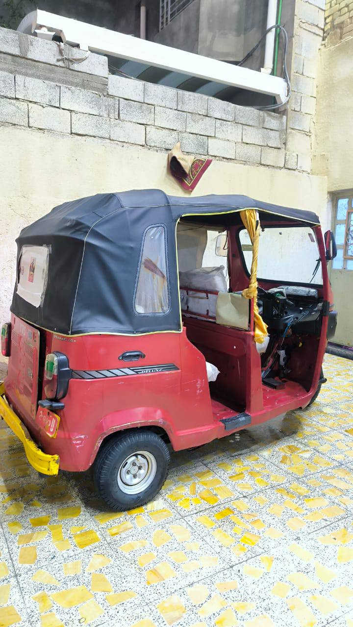 السلام عليكم شباب تكتكTVSموديل 20رقم وسنويه مكينه مفتوح مكان البصرة حي الشرطه رقم الهاتف ***********
