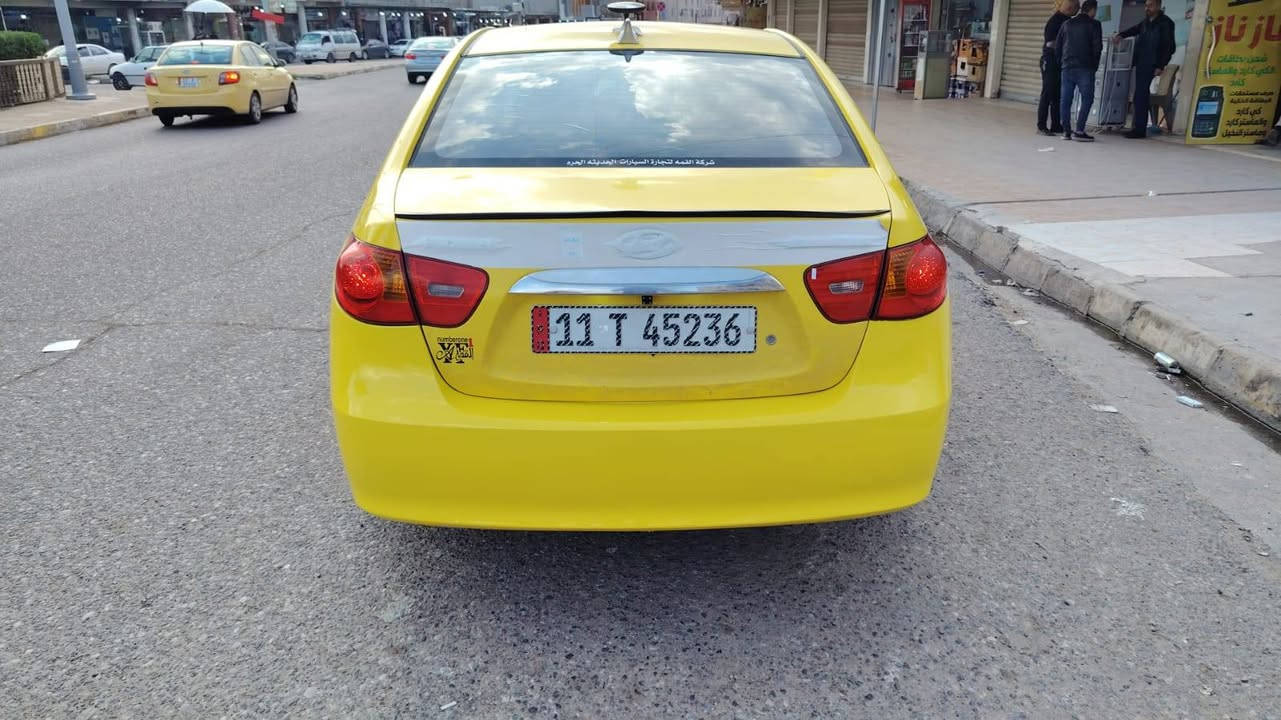 السلام عليكم
النترا 🚕  
موديل 2007
رقم بغداد  
 شرط التحويل 🚦 
هيئه وغرامة صفر 
محرك 16 
طخم تاير جديد 
طخم امامي خلفي جديد 
الاستفسار عل رقم
***********كورك
***********اسيا
