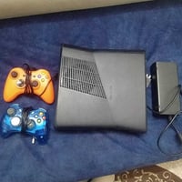 اكس بوكس360 • 70 لعبة • 2 جوستك