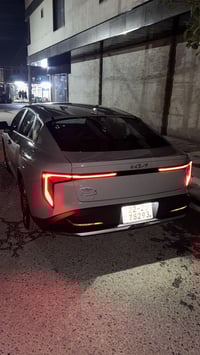 سياره K4سياره جديده 2025ماشيه 11الف السياره رقمته كامله ضررها براس الب...