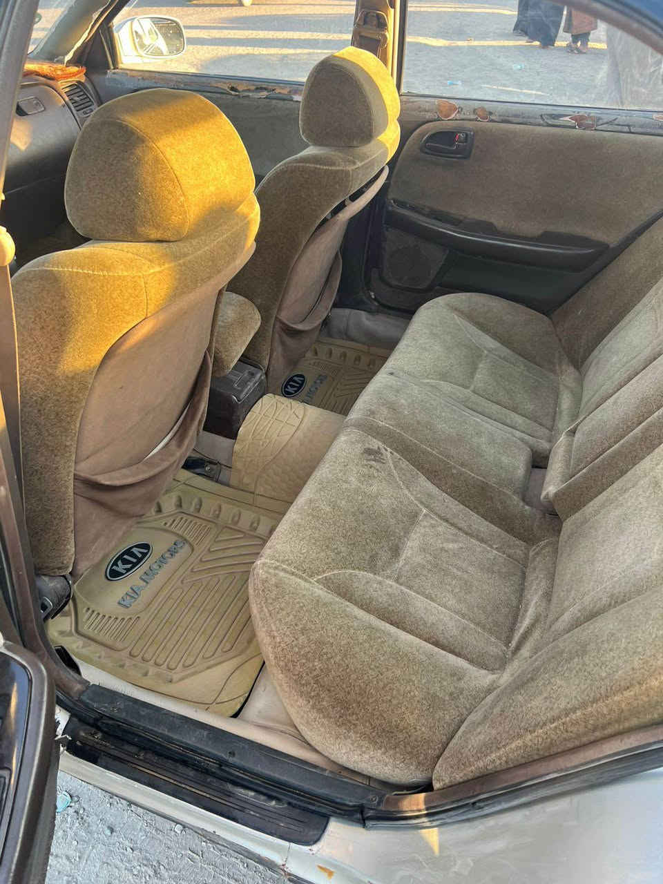 السلام عليكم 
كرسته نفخ موديل 93 للبيع مكينه وكير ونجي 
مكفوله ضربه كص نقل اصوليات 
46 بيهه مجال للشراي

اتصل وبيك خير ودلل
***********
‪0771 294 7192‬ القرنة, البصرة
