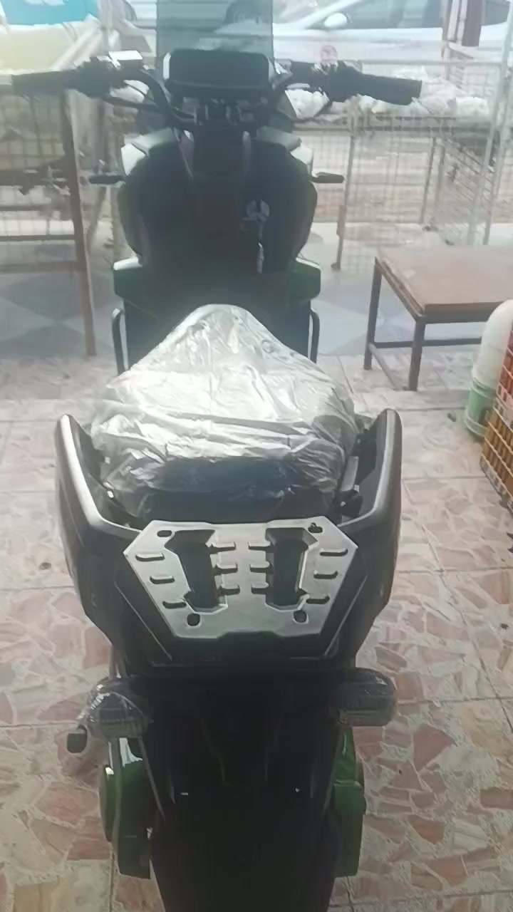 سلام عليكم دراجه شحن مديل 25 جي فور بني راما  سعر 950وبيه مجال العنوان النجف الاشرف حي المكرمه الاتصال على الرقم ***********
