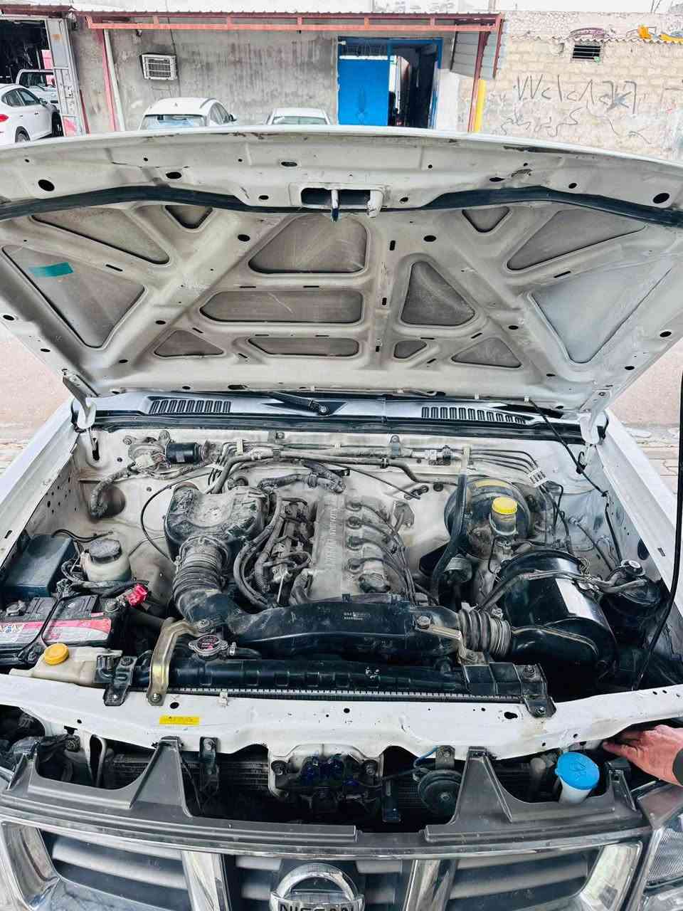 نيسان 
2009
صبغ عام 
رقم صاحب السياره 
***********
خابره استفسر منه 
مكلف بالنشر أربيل, العراق
