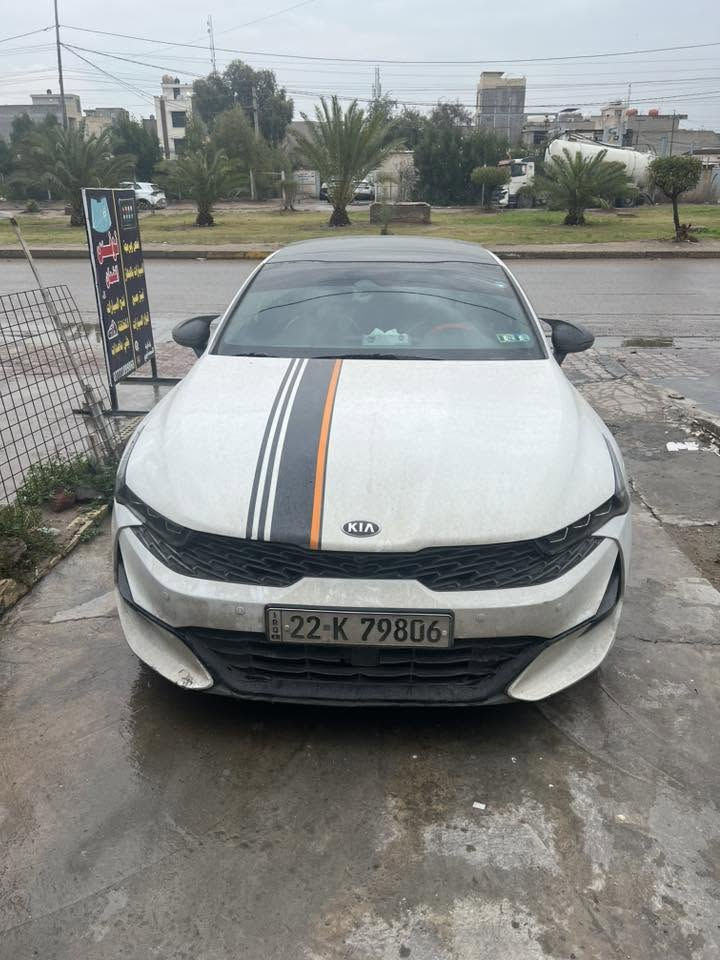 كيا كي٥ جيتي لاين فول مواصفات رقم اربيل بأسمي
حادث سرقة ٣ قطع بدون ايرباك 
مكاني بغداد الغزالية 
سعرها 160 ورقة وبيها مجال لشراي 
رقمي *********** متوفر واتس خابر وتدلل 
صور الحادث والشاصي بالمنشور 
اللي متعجبه يكدر يعبر المنشور ولا يكسر بيها رحمة لوالديكم
