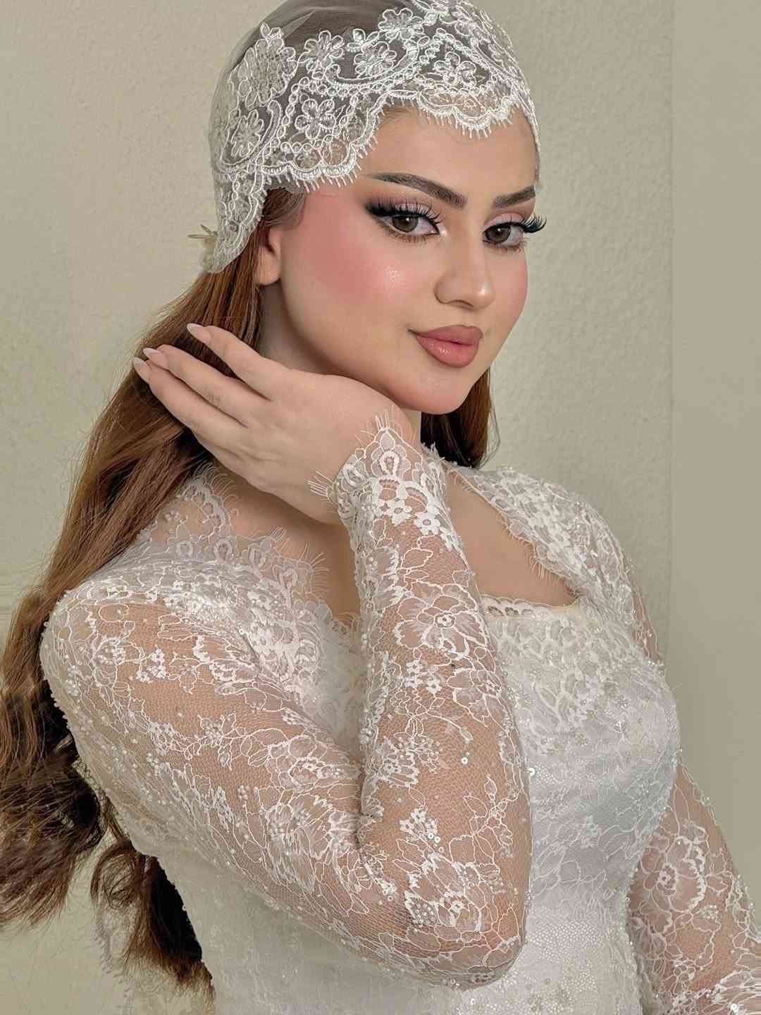 *✨🔥 جديدنا مستمر … لكل عروس تبحث عن التميز! 🔥✨* 

👗 *تصميم خاص لكل عروس* تحلم بفستان زفاف *يفوق التوقعات*! 💎💃 
✔️ *نفصل لكِ فستان أحلامك حسب طلبك، بتصميم فريد يليق بجمالك!* 👰✨ 

🚚 *نوفر خدمة التوصيل إلى جميع محافظات العراق والبصرة* ✅ 
⏰ *أوقات العمل:* من *9 صباحًا حتى 11 ليلًا* يوميًا 

📍 *العنوان:* البصرة - الجبيلة، مجاور مدرسة الجبيلة وجسر المشاة المعلق 🌍 
📞 *للطلب أو الاستفسار:* *********** 📲 
 *كوني العروس اللي تحلمين بيها … لأنكِ تستحقين الأفضل!* ❤️✨

#fyp #explore #gym #اكسبلور_explore #فولو
