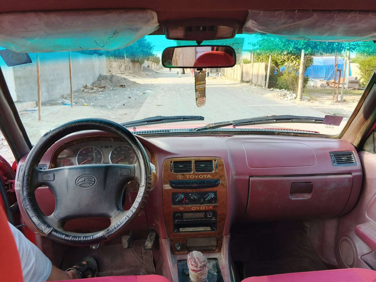 السلام عليكم سوبر دير 
كير ومحرك شرط لا نقص ولا تبخير ✅

تبريد شرط ثلج ❄️

رقم انكليزي باسمي ✅

تحويل ثاني يوم ✅
2012 ✅
سيارة جديدة بمعنى الكلمة ✅

تخم تاير جديد ✅

سنتر لوك ✅

جام كهربائي ✅

سيارة على اخر حباية ✅ 

مكاني صلاح الدين تكريت 🚩

رقم الهاتف ***********
