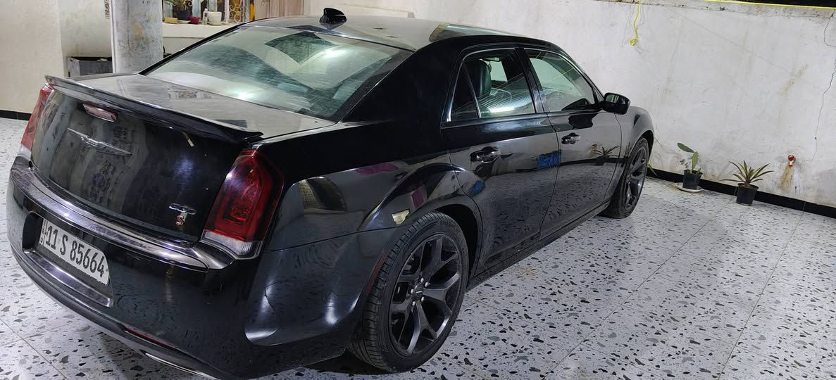 اوباما 2020 رقم بغداد بسمي حادث تبديل بنيد وجاملغ ماشيه 80 الف للبيع ب230 وبيها مجال قليل للاستفسار ***********
