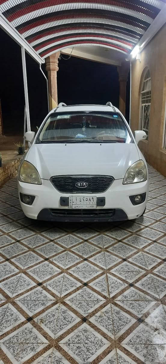 كيا كارنز موديل 2013  رقم قادسية
 محرك 2000   سنوية باسمي ٧ راكب 
 اي استفسار الاتصال على الرقم ***********
                                             ***********
