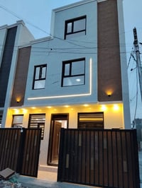 مشتملات  عدد ( 2 )50 متر للبيع 🏡🏡🏡 دارين 👍👍👍  واجهه 6متر  نزال 8متر  ب...