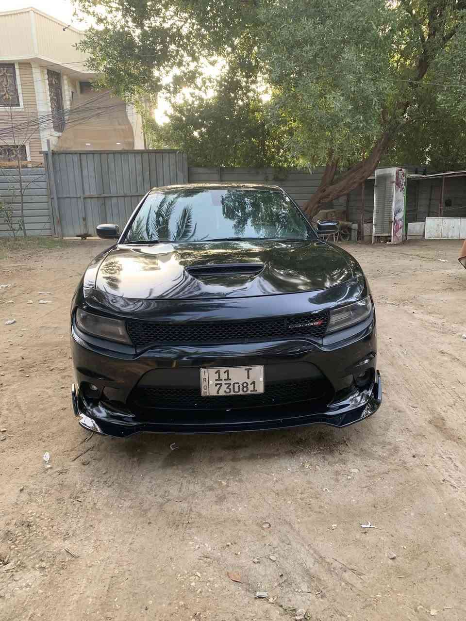 سلام عليكم ورحمه الله وبركاته
مرخصت الادمن 
حره 
جارجر 2016 (sxt)
حادثها جاملع ايمن وباب مبدل نفس الون 
رقمها بغداد باسمي تحويل ثاني يوم 
مكينه تبريد كير كفاله
مكان سياره كربلاء 
رقمي *********** 
للمراوس (فقط)
