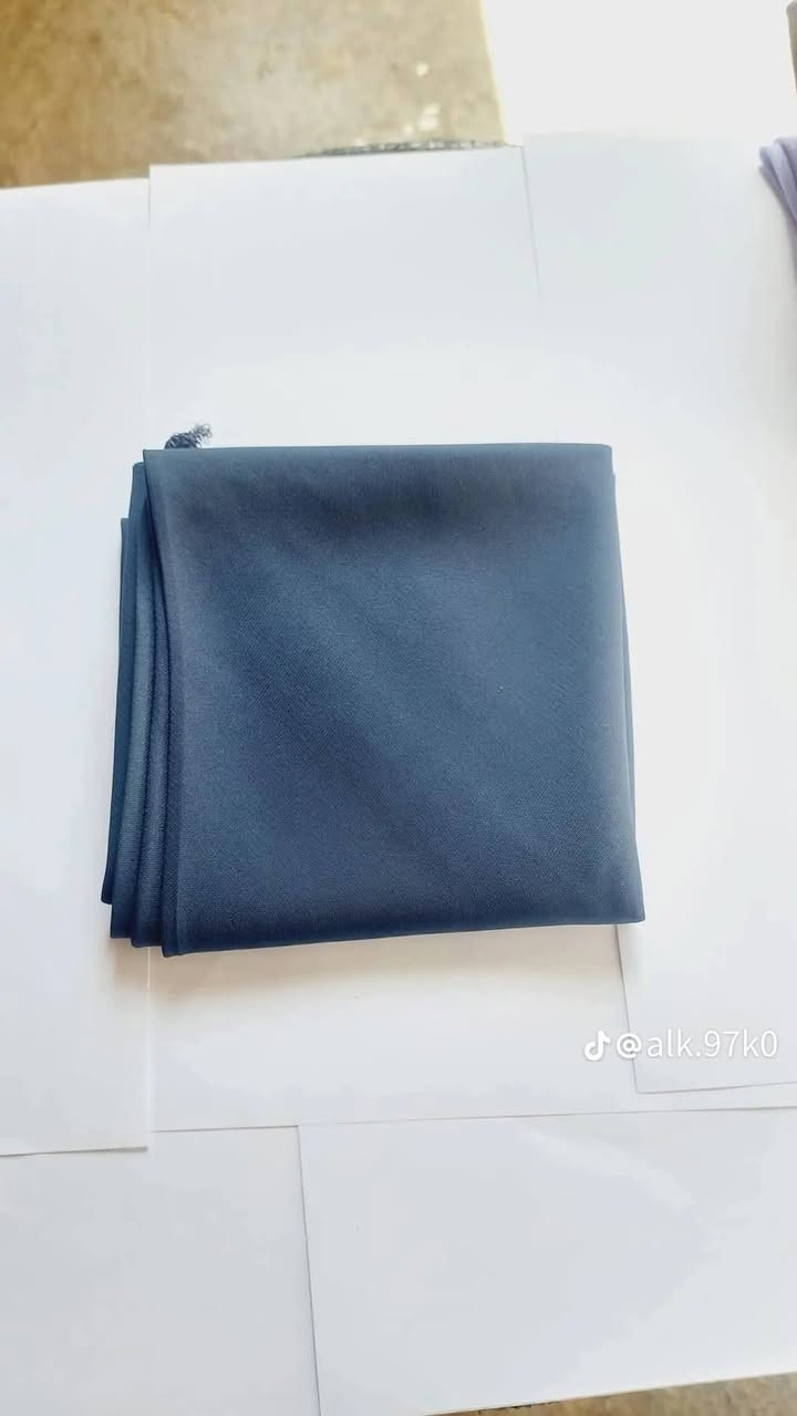 🌸✨ جمالكِ يبدأ من جمال العفة للألبسة الشرعية ✨🌸

حجاب المقنع الإيراني (أبو الكلبة)
✔️ قماش جرجيت ناعم وفاخر
✔️ ألوان أنيقة تليق بذوقج
✔️ جودة عالية وسعر ولا أروع

💰 القطعة بس 2000 دينار فقط!

🔥 العرض الأقوى: 4 قطع بـ 7000 دينار بدل 8000 🔥

🚚 توصيل مجاني داخل مركز الديوانية
🚗 الأقضية والنواحي: 4000 دينار
🚛 باقي المحافظات: 5000 دينار

⚡ الحد الأدنى للطلب 4 قطع ⚡
📲 للحجز والاستفسار واتساب: ***********

✨ لا تفوتين الفرصة.. خلي الحشمة والأناقة يجتمعن بسعر خيالي ✨
من جمال العفة.. الحجاب إلي يليق بيج 👑

#جمال_العفة_للألبسة_الشرعية #الديوانية #بغداد #النجف #كربلاء #البصرة #ذي_قار #ميسان #ديالى #بابل #المثنى #نينوى #كركوك #واسط #صلاح_الدين #أربيل #دهوك #السليمانية
