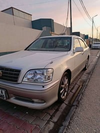 كراون • ٢٠٠٣ • محجل خضراوي