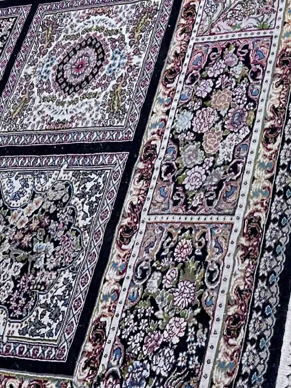 امانە بۆ فرۆشتن فەرشەکە سێ بە چواره په ردەکە حەوت دانەیه دووانی دوو مەتره او پێنجەکە یەک مەترە هەمان ڕەنگ ..


**إذا كنت صاحب هذا الإعلان وتريد حذفه لأي سبب، رجاءا أرسل رسالة إلى الدعم الفني**