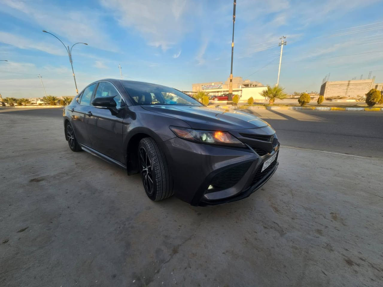 للبيع فقط بسعر 184 وبيها مجال كامري وارد امريكي لون نفطي موديل 2022 فئه SE نص فول ضررها جامغ أمامي أيسر صبغ وجزء من قبق الصندوق وبيها ملاحظات بسيطه السياره بدون لا شواصي ولا دواخل محرك كير صدر تايرات تبريد تدفئه كلها بشرط رقم اربيل الجديد ماشيه 64  تحويلها يمي مكانها الانبار قضاء القائم
مكلف بالنشر ... للاستفسار الاتصال على الارقام فقط .. 
هاتف /  *********** اثير✅ 
           ‏‪077 338 4838‬‏ اسيا ✅
