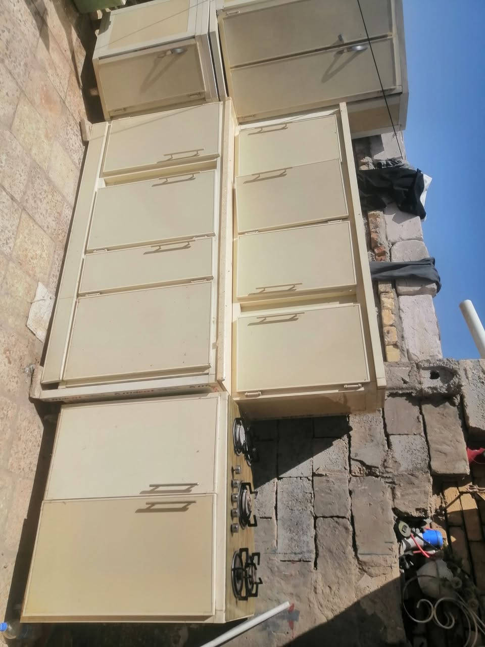 كاونتر وطباخ للبيع تفاصيل خاص للشراي


**إذا كنت صاحب هذا الإعلان وتريد حذفه لأي سبب، رجاءا أرسل رسالة إلى الدعم الفني**