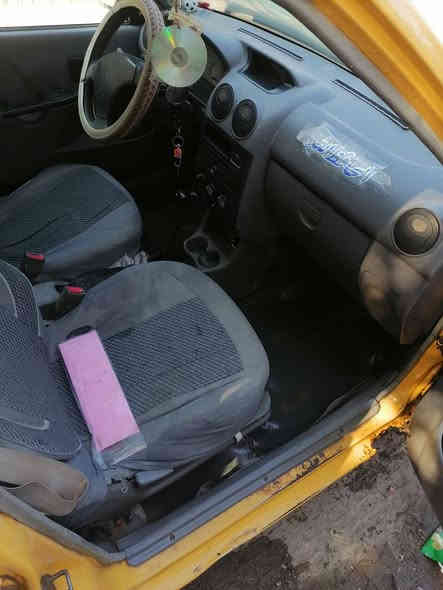 السلام عليكم سايبه ٢٠١٢ للبيع سياره مرتبه وبلاديه شواصي بلاد محرك تبخير باسمي تحويل ثاني يوم مصفره هيئه وغرامات وهزه سياره استخدام شخصي المكان الدوره لاستفسار أكثر اتصل علئ الرقم *********** السعر ٢٦ وبيه مجال
