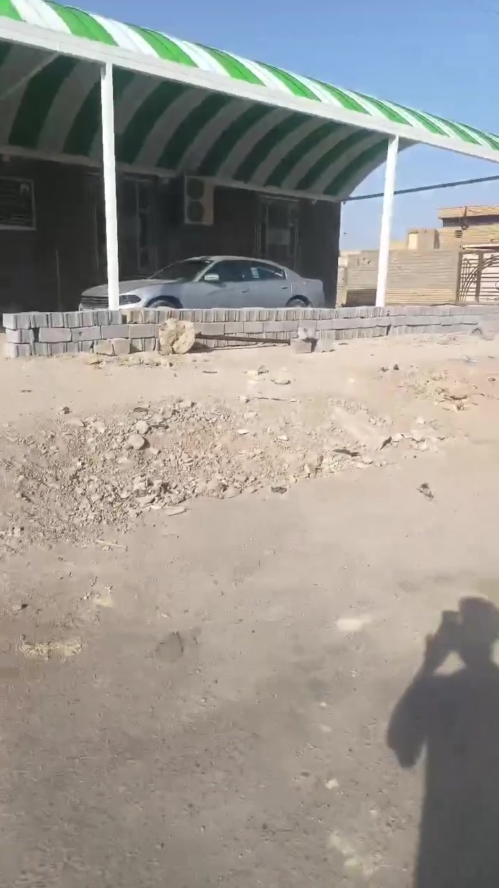 سلام عليكم
قطعة للبيع خنيطلة الزراعي خلف بيوت سيد مصطفى
المساحة ٢٠٠م 
قريبة على التبليط كما موضح في في المقطع
الاستفسار أكثر الأتصال بالأرقام التالية
***********
***********
او راسلني خاص
مكتب الأمين للعقار سوق الشيوخ حي العسكري مقابيل قاعة الإمام علي عليه السلام
