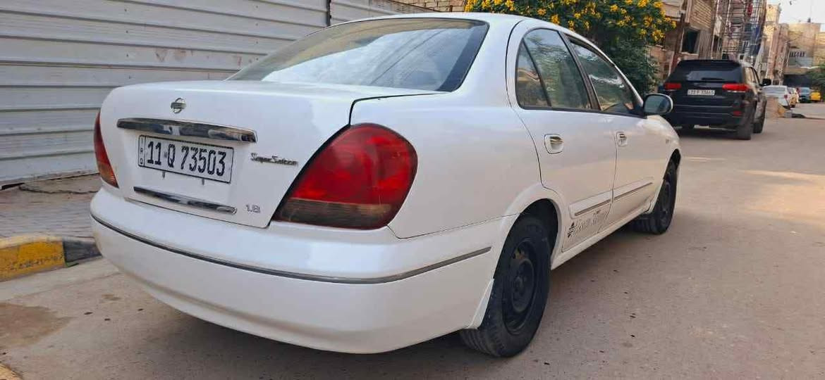 السلام عليكم  نيسان سني ياباني ٢٠٠٧ رقم بغداد نكليزي لون ابيض ثلجي حداديه جديد كير عادي محرك  اسود وكير مكفولات تدأفئه تبريد ثلج صبغ جامع الامامي ولبنيد وجنطه بدن ضربه ودواخل مكان سياره الكرمه الانبار السعر ٨٥ وبيهه مجال ***********
