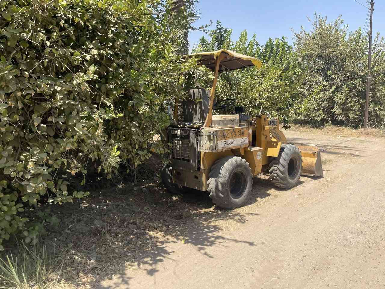 السلام عليكم ت
شفل فوركاوه حجم ٣٠ موديل ١٩٩٢ المحرك ٤ بستم لا تنقيص ولا تبخير الخير خير من الله شوف الدفع كدامك زوج تايرات جديد الشفل مال جنايه اي نقص مابي كبل للشغل
ملاحضه . رقمه بغداد الماني سنويه عظم بس صاحبه مااندله 
السعر ٩٠ وبي مجال

العنوان قرب بوابه الراشديه  ناحيه جديده الشط
***********
