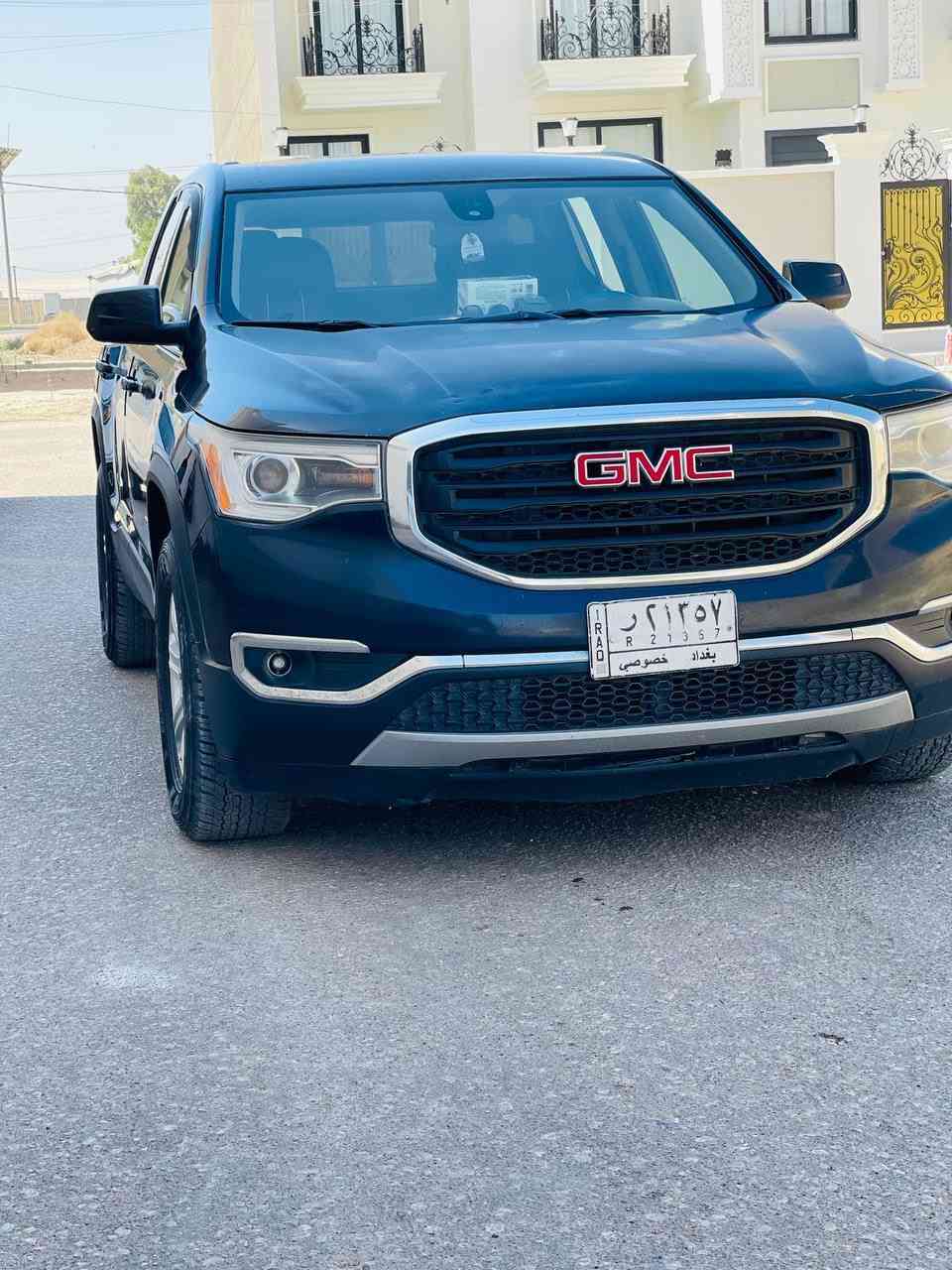 للبيع جمسي اكاديا موديل2017 أمريكي 
رقم بغداد بأسمي ماشيه 130الف 
الضرر جاملغ الجهة اليسرى فقط 
مكينة 4 سلندر 2500
فول مواصفات عدا الفتحه 
تخم تاير ياباني دنلوب جديد 
حداديه جديده 
السياره جاهزه ومال جناي ومابيه اي نقص 
العنوان : بابل - الحمزة الغربي 
رقم الهاتف:***********
السعر :170$ورقه وبيه مجال
