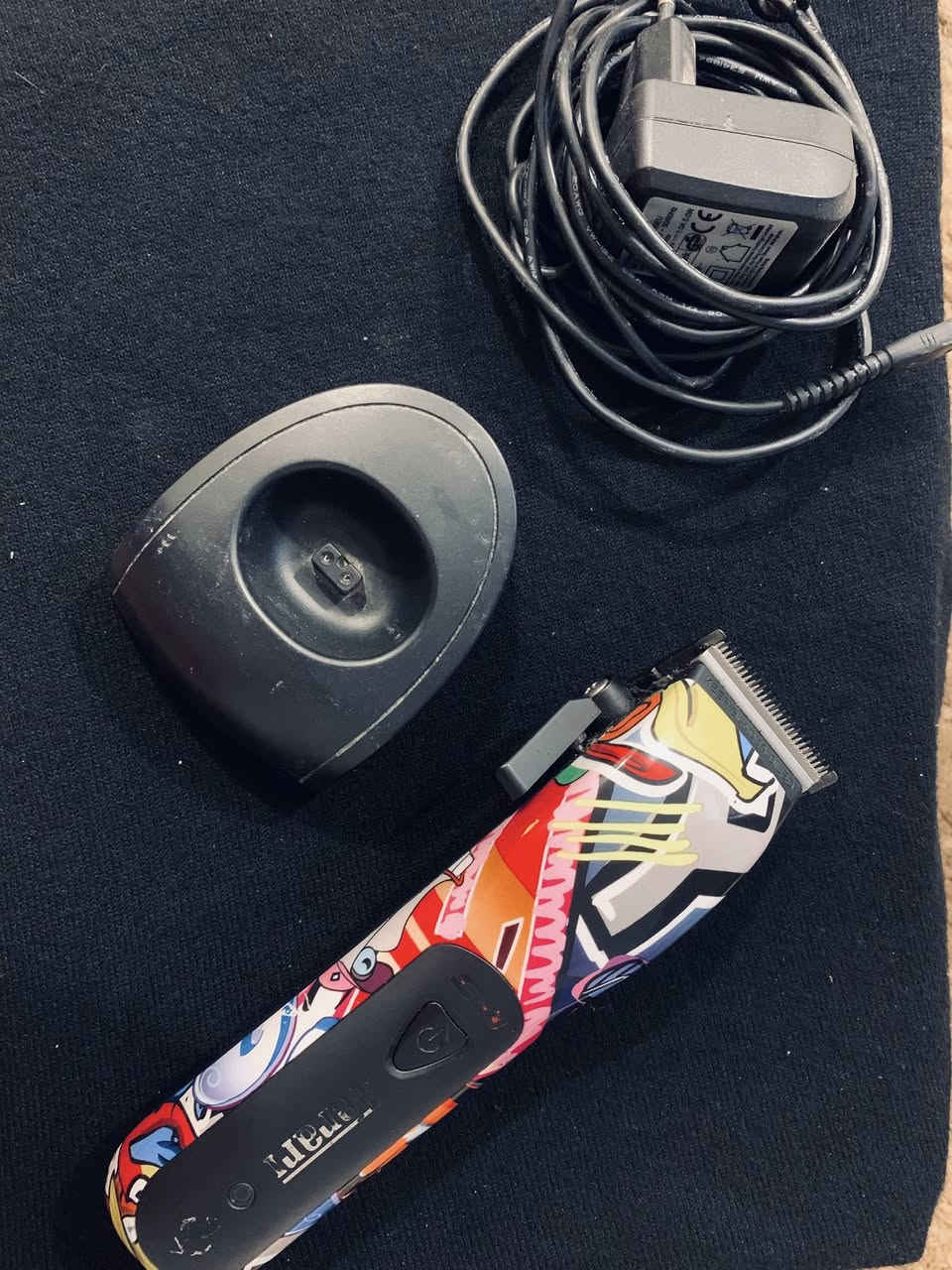 أغراض حلاقة كاملة للبيع
( بكج مكائن نوع VGR تدريج وصفر والملحقات + مكينة تدريج نوع فيراري وشم + مجفف شعر بقوة 2200 واط + مقص سل ستيل عدل + مقص تشفير ذهبي باكستاني + مقص حواجب ناعم + امشاط تخصيل وتدريج نوع JRL الأبيض + شفرة كسر نوع como + شفرة كسر نوع Royal + ستاند سشوار تعليق+ كريم حلاقة ذقن نوعية كلش ممتازة + شمع جيلاتيني نوع model + فرجة تنظيف زبون + مكينة صفر اسود نوع كيمي + جهاز شمع نوع انزو + وزرة جلد جديدة


**إذا كنت صاحب هذا الإعلان وتريد حذفه لأي سبب، رجاءا أرسل رسالة إلى الدعم الفني**