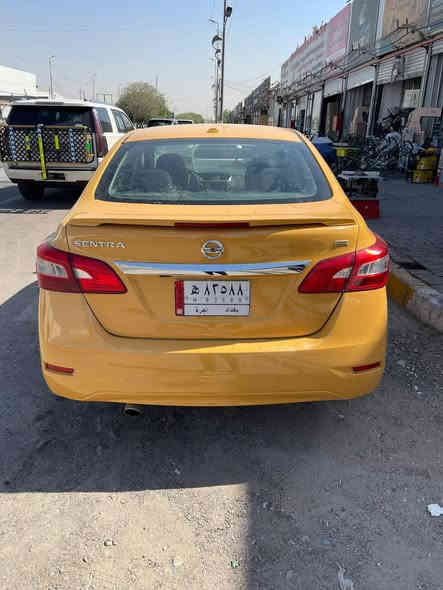 سلام عليكم 
نيسان سنترا فئة sr للبيع فقط 
موديل 2019 سيارة جاهزة من كل النواحي الف متصرف عليهه
صبغ جديد شركة القلم صدر امامي خلفي جديد درايم شفتات جدد تخم تاير جديد كير ومحرك مكفولات ترايهه وين متريد روح سيارة جاهزة من كل النواحي السعر 110 وبيهه مجال للاستفسار هـ *********** غير متواجد ع لفيس
