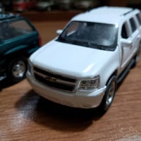 شركة ويلي • ٨ قطع