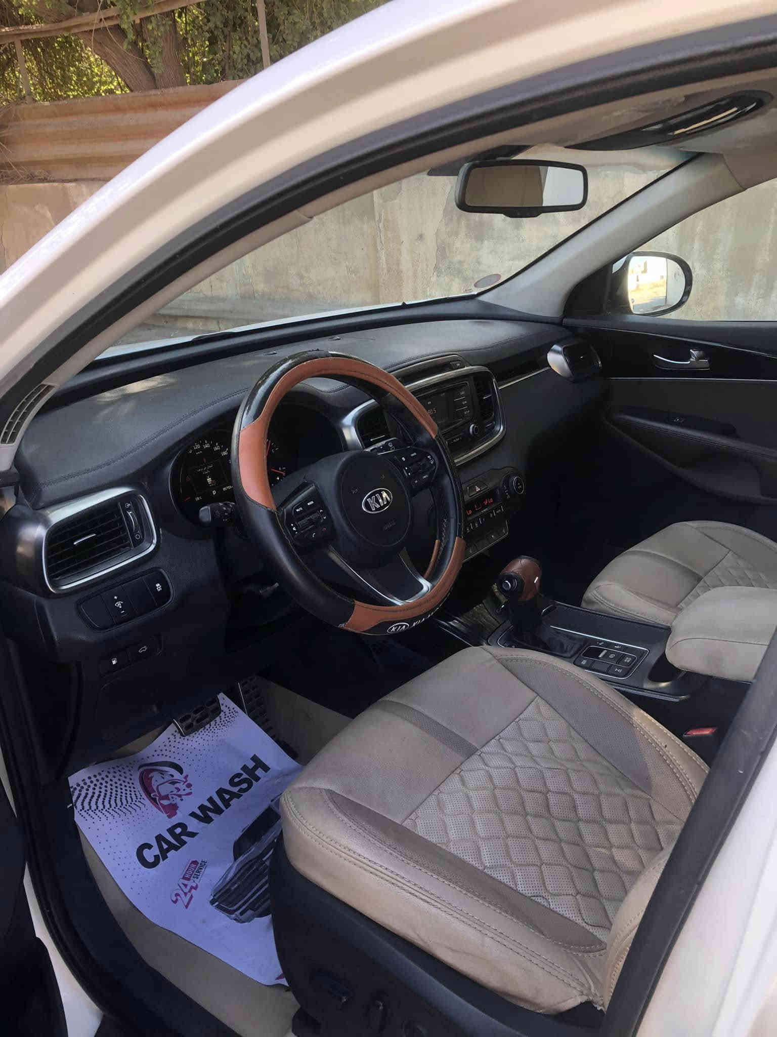 كيا سورنتو خليجي 
رقم بغداد 
موديل ٢٠١٦
لون ابيض
٦ سلندر
 ٧ راكب 
فول عدا بانوراما 
الجنطة الخلفية كهرباء 
مري شفط 
نظام ترحيب عند الاقتراب 
هند بريك بصمة 
اوتو هولد توقف ذاتي 
فووووور ويل 4:4
مانع انزلاق وانحدار 
زراك لايت بلدعامية 
بردات خلفية اصلية 
كشنات ٢ كهرباء 
كشنات تدفئة وتبريد 
نظام ايكو 
حساس امامي وخلفي 
مري شفط مع القفل 
تحكم استيرن
بردات خلفية 
تبريد ٣ قطع 
اضواء ترحيب بليدات 
علامة سورنتو بلدوسة 
لد امامي وخلفي 
اشاير بلمري 
يدات نيكل اصلي 
ويل اكروم ١٩
ماشية 85 الف كيلو 
السعر  217
رقم  الهاتف / ***********
