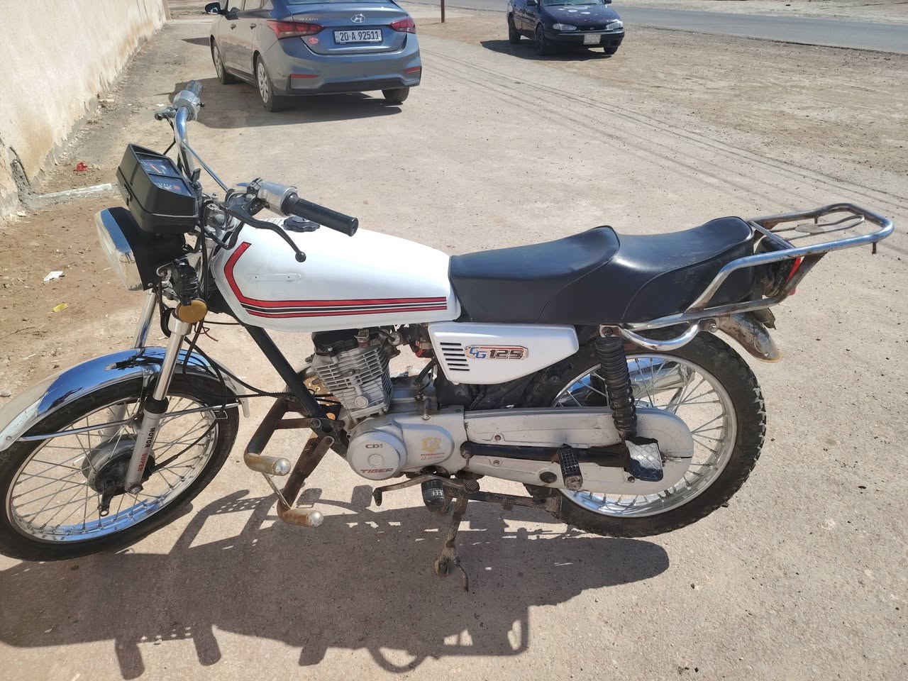 دراجه نامه نضيفه كلش مرتبه مكينه مكفوله شرط نشاطه فول موديل 21 تعال شوفها  دراجه حلوه كلش مكاني ديالى خان بني سعد اني مكلف بل نشر هذا رقم ابو دراجه ***********       450 بيها مجال
