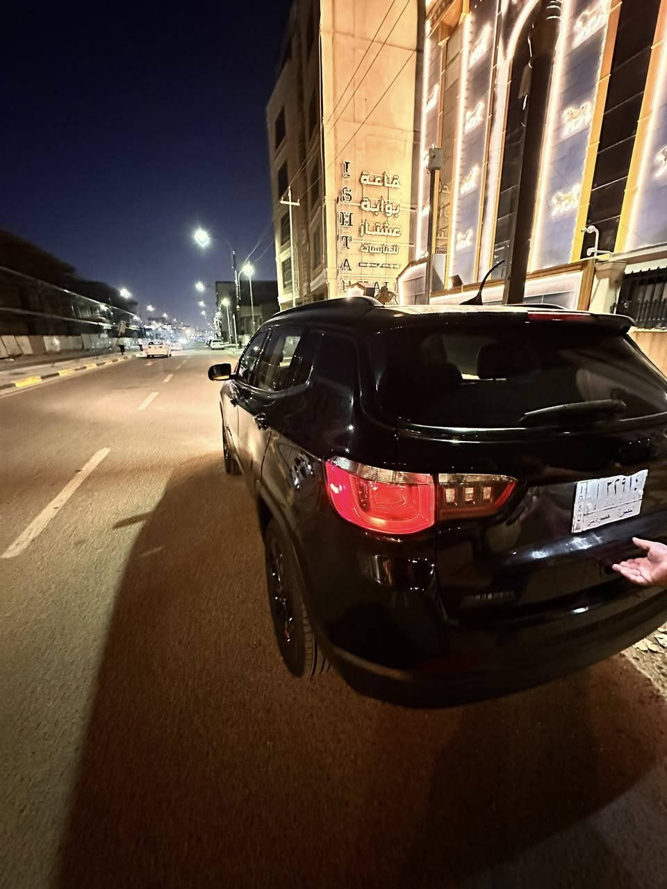 رمضان كريم عليكم انشالله للبيع سياره جيب كمباس مديل 2019سياره جديد بيه فقط بس جاملغ مفتوح وليس مضروب والباقي كفاله عامه كلشي بيه جديد تاير حداده من كل شي مكينه شرط برغي مامفتوح شرط بمايه  المكان البصره شارع 14 تموز 📞التوصل *********** 📞*********** ☎️.                                  ا.                        الـسـعـر💵. 128.وبيه مجال قليل للشراي                         بيع مستعجل.
