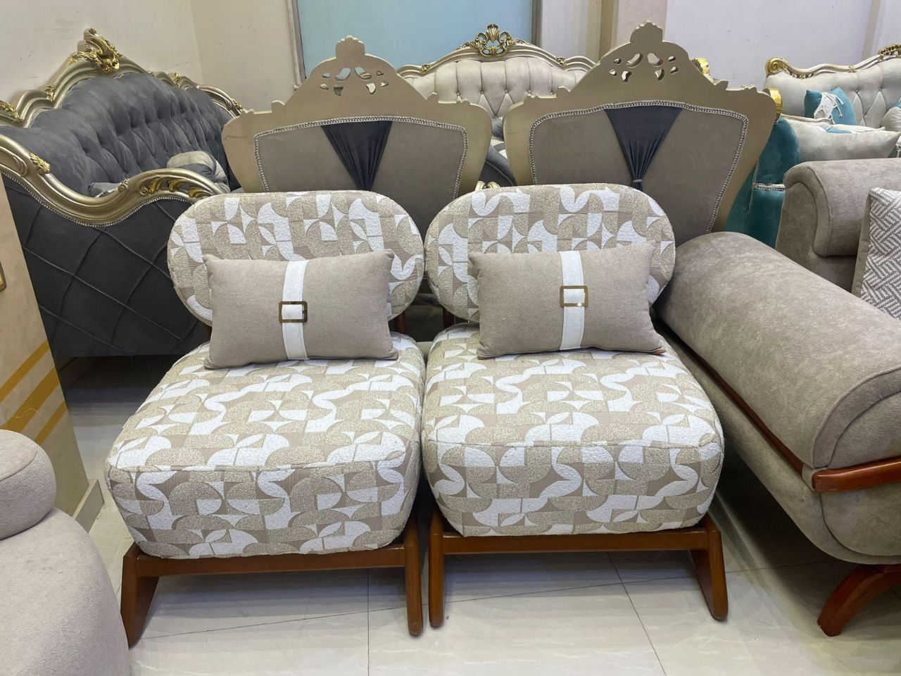 ✨انتريهات دمياطي 

خشب زان محمل 

سفنجات 35

قماش مستورد

سعر 16500


**إذا كنت صاحب هذا الإعلان وتريد حذفه لأي سبب، رجاءا أرسل رسالة إلى الدعم الفني**